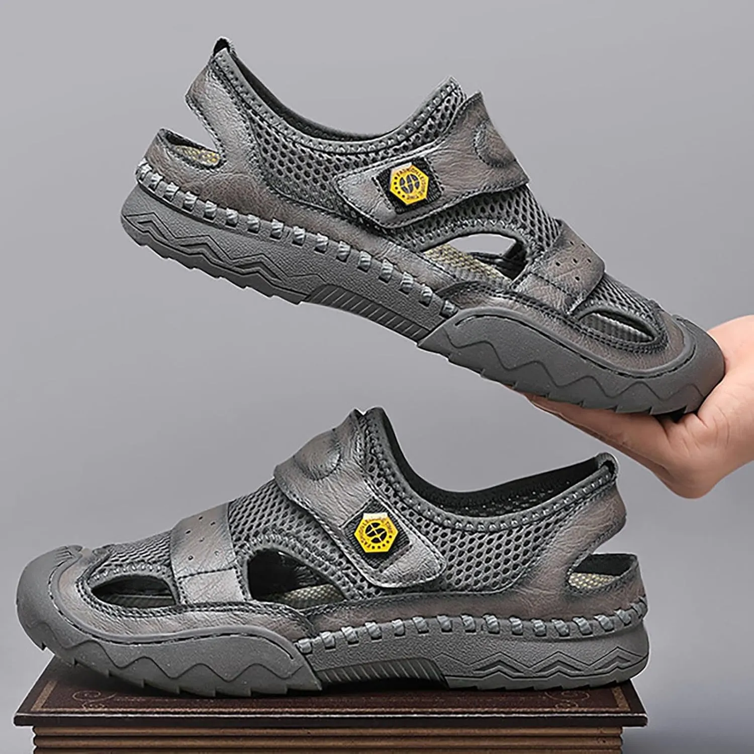 Men's Summer Mesh Breathable Casual Beach Shoes and Sandals Mens Hiking Sandals